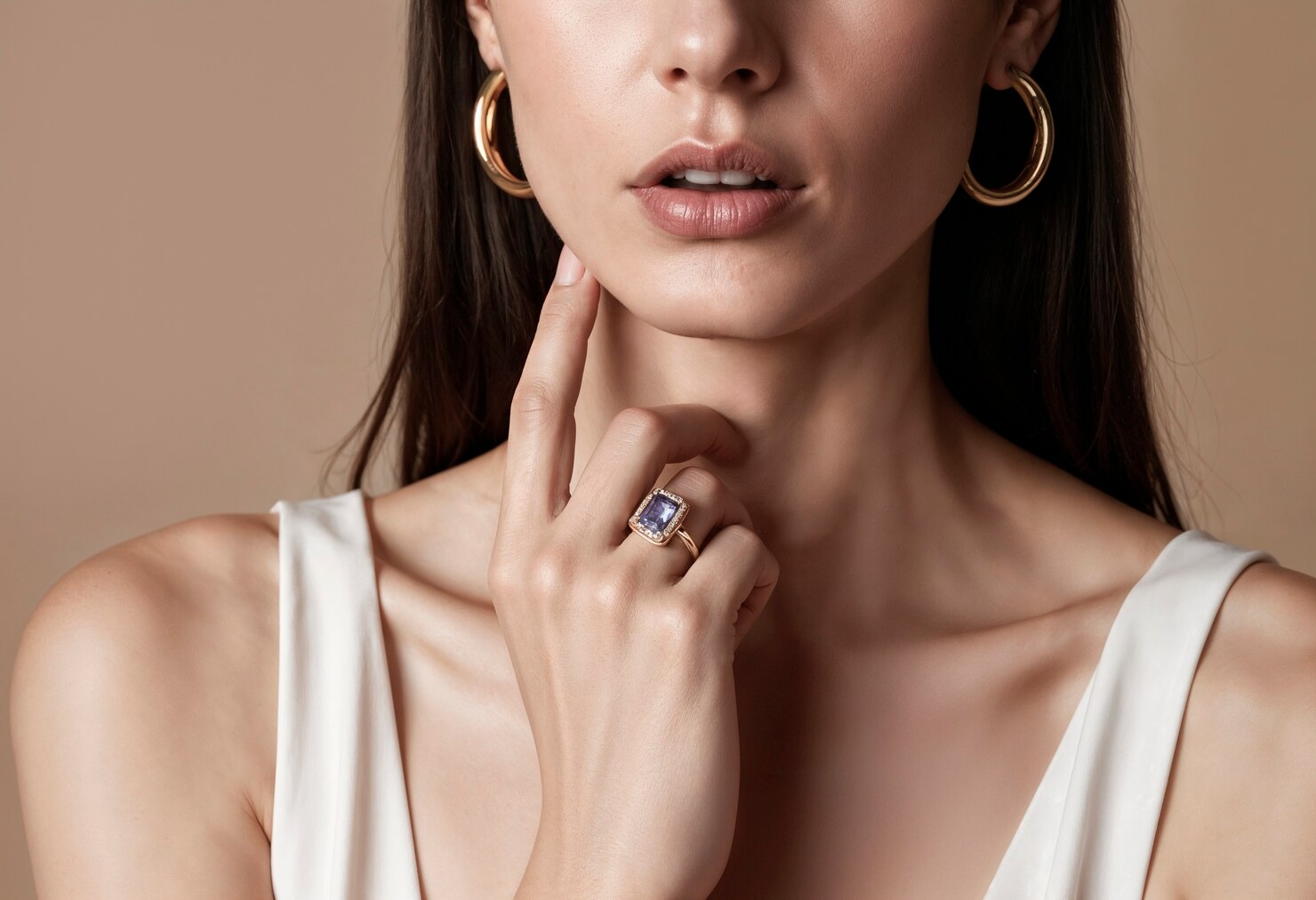 Woman wearing ring hoop earrings 23 2151992027